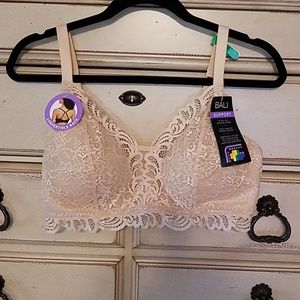 Bali lacey support bra